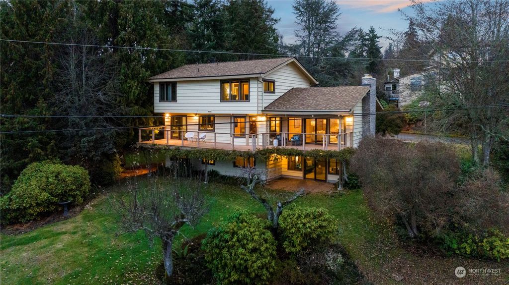 Photo of 8025 Cyrus Place, Edmonds, WA 98026 (MLS # 2021594)