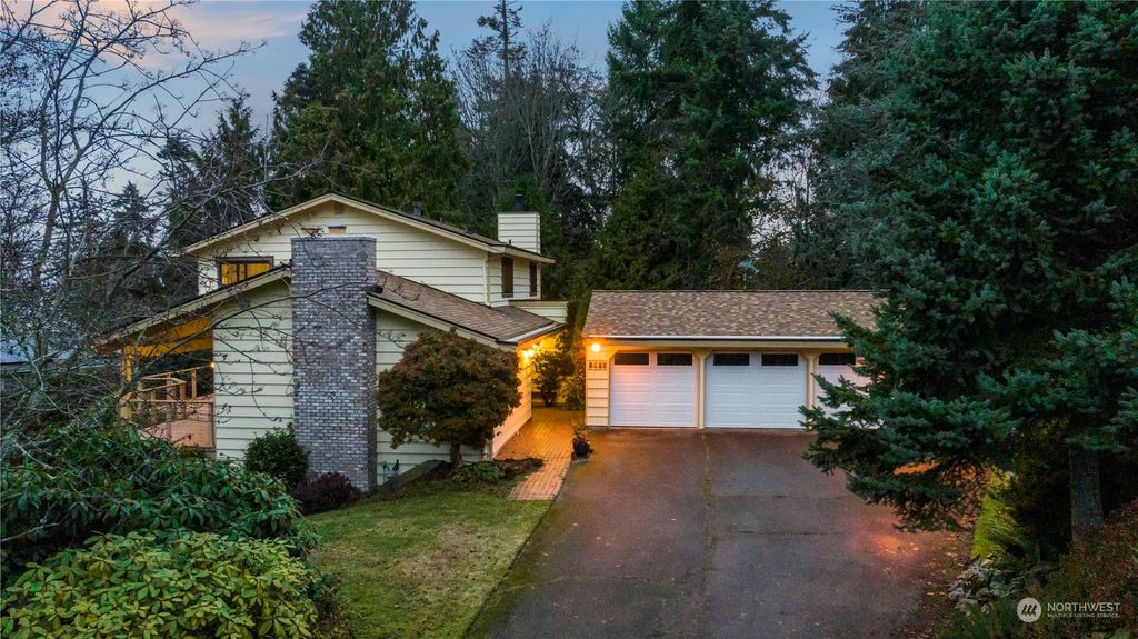 Photo of 8025 Cyrus Place, Edmonds, WA 98026 (MLS # 2021594)