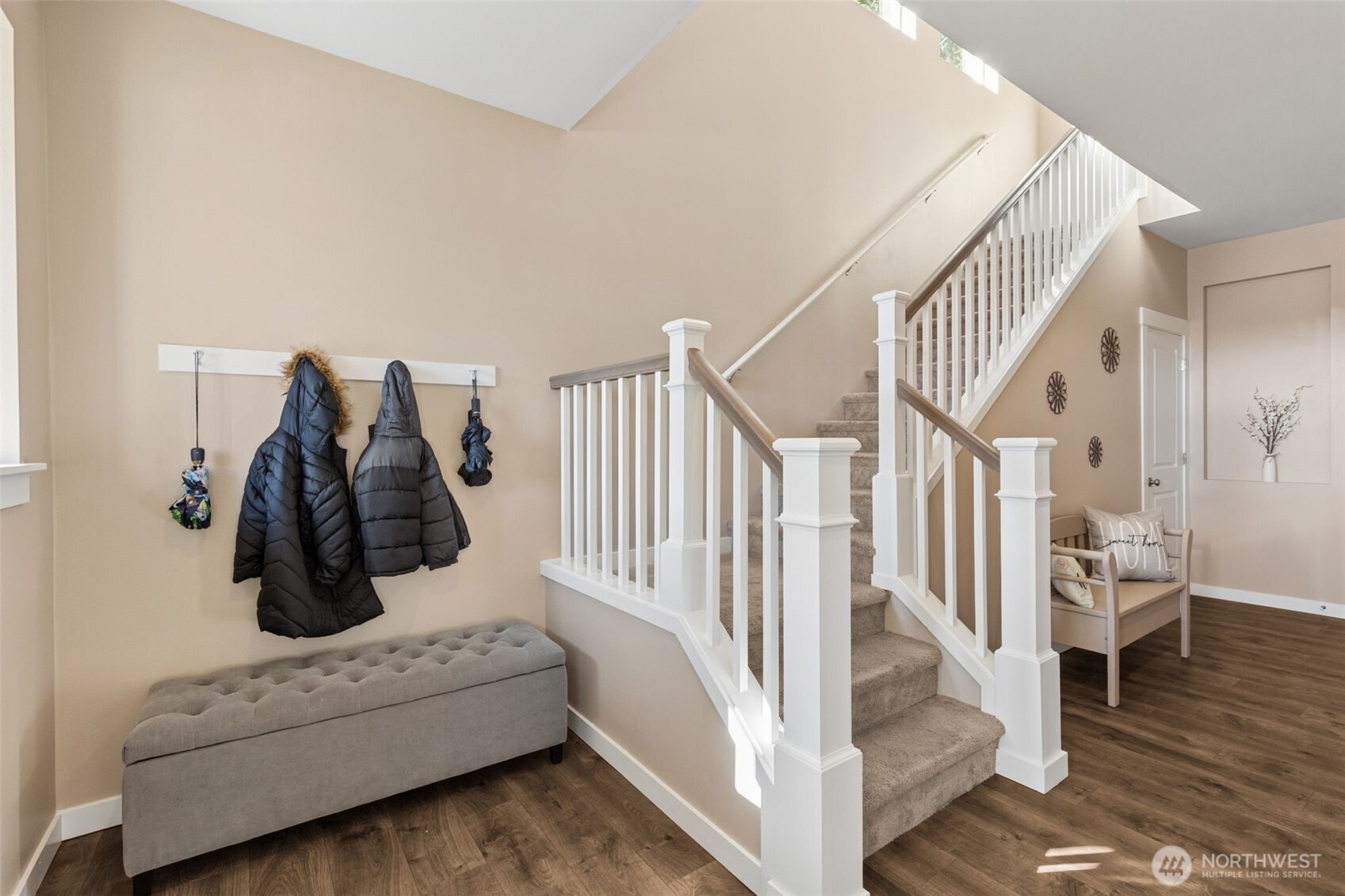 3025 Fiddleback Street NE