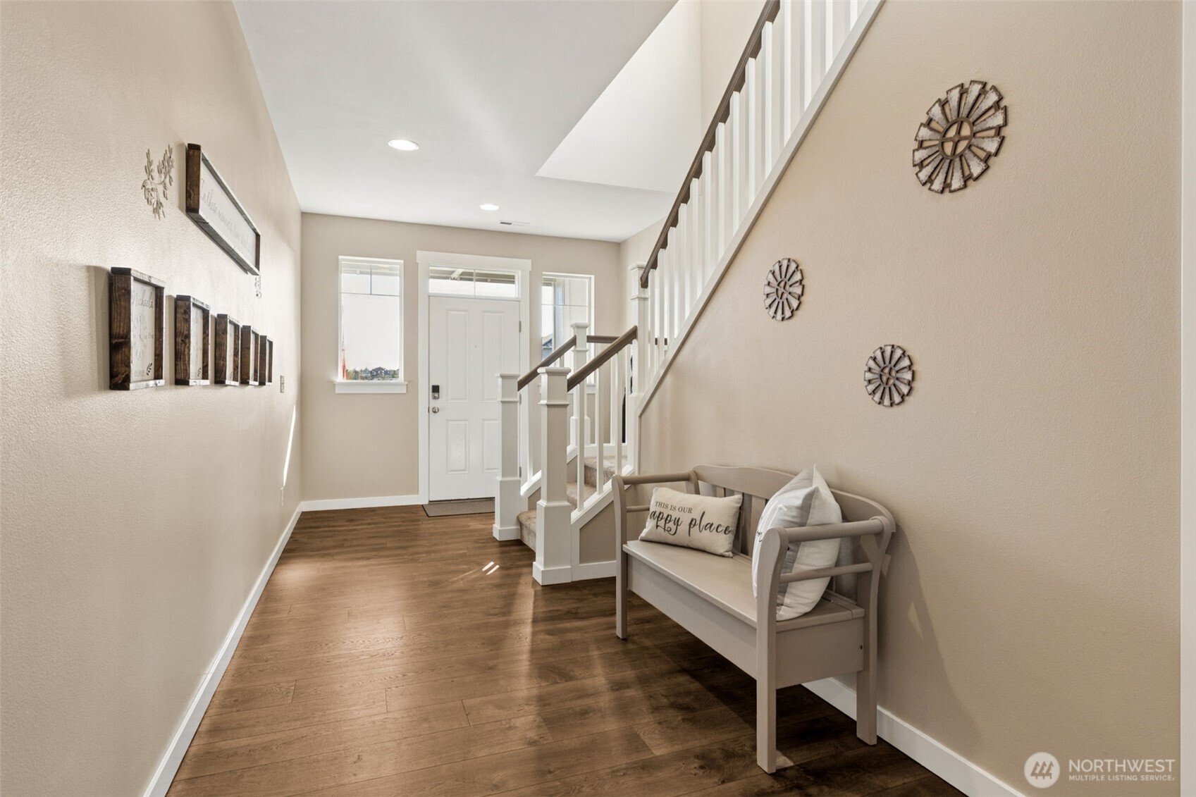 3025 Fiddleback Street NE