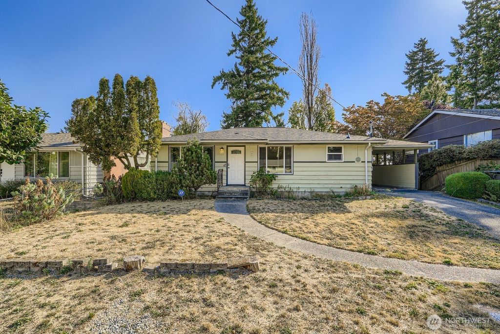 Photo of 14630 3rd Avenue SW, Burien, WA 98166 (MLS # 2435314)