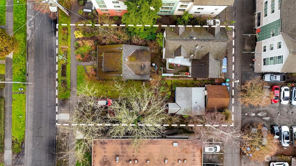 Photo of 23 W Cremona Street, Seattle, WA 98119 (MLS # 2331603)