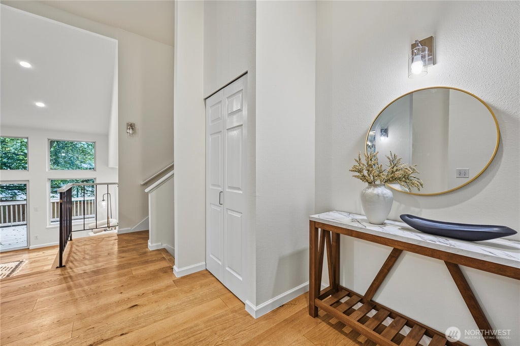 Photo of 10827 159th Court NE, Redmond, WA 98052 (MLS # 2582091)