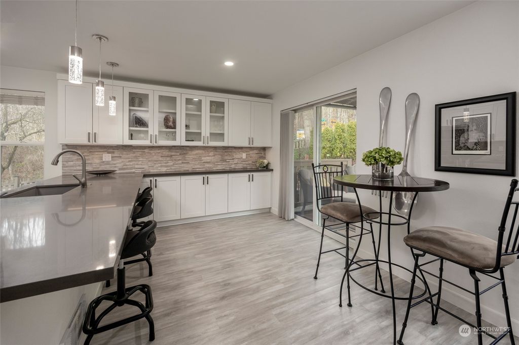 Photo of 929 5th Avenue #F-1, Kirkland, WA 98033 (MLS # 2058737)