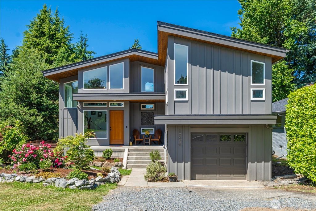 Photo of 10650 Cornell Avenue S, Seattle, WA 98178 (MLS # 2390645)