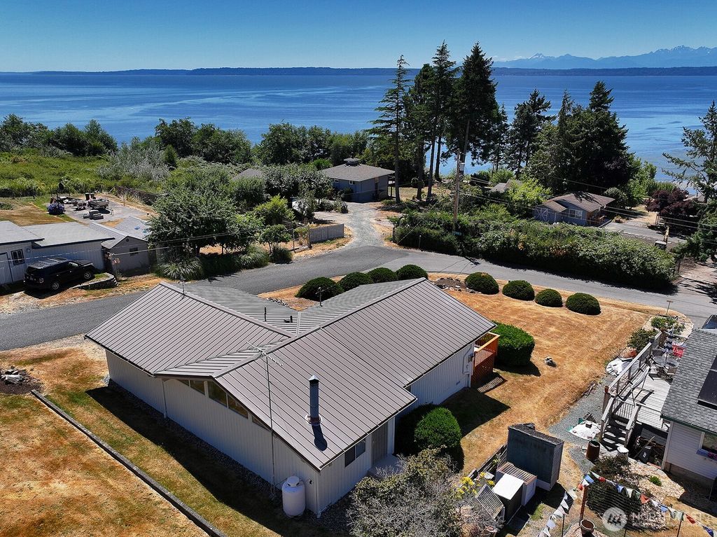 Photo of 4135 Lovely Road, Clinton, WA 98236 (MLS # 2518903)