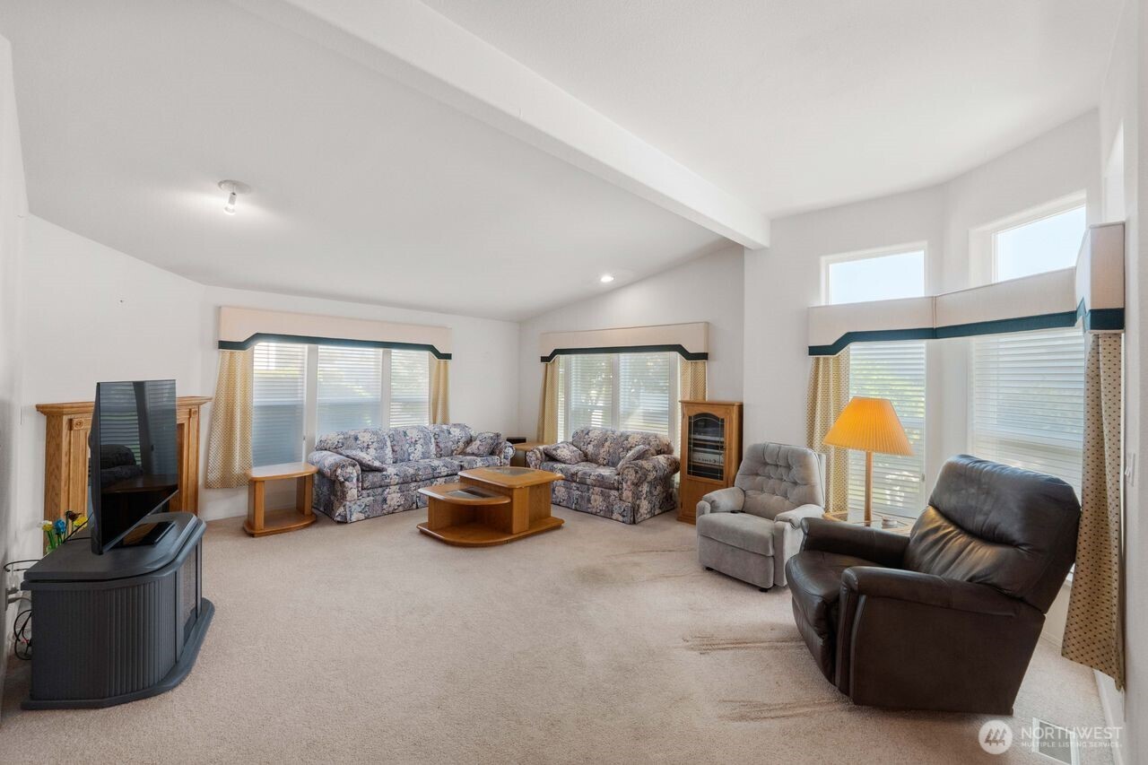 9120 60th Avenue E 101