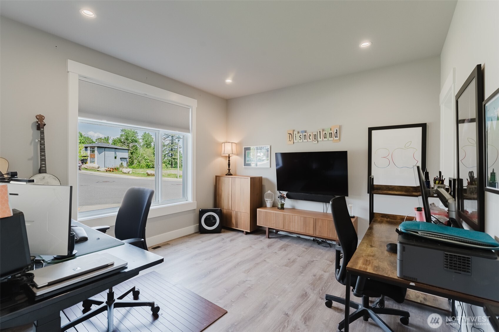6233 Fernridge Drive