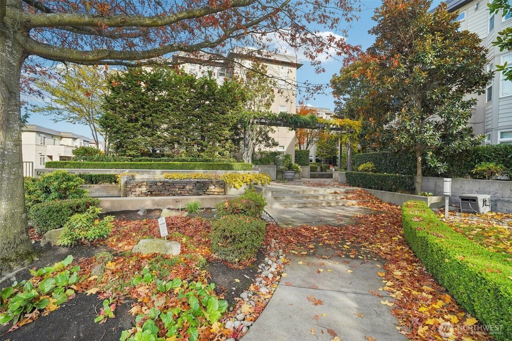 Photo of 122 State Street S #208E, Kirkland, WA 98033 (MLS # 2444195)