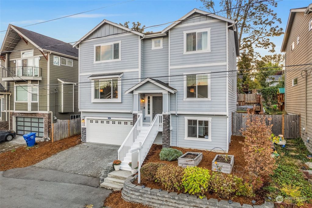 Photo of 1918 D SW Brandon Street, Seattle, WA 98106 (MLS # 2000843)