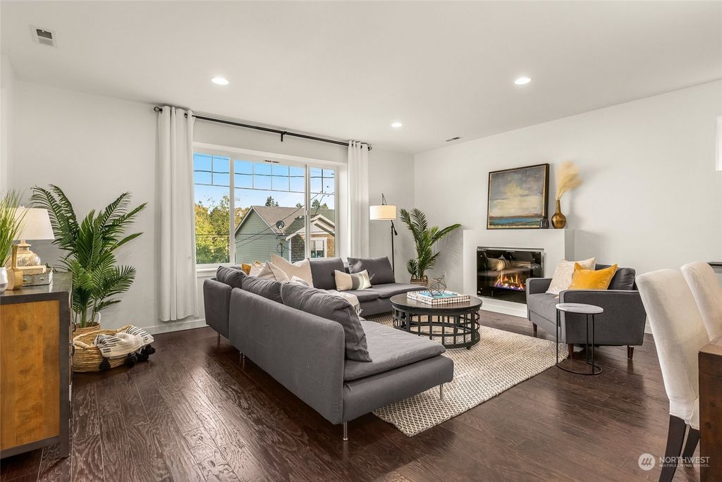 Photo of 1918 D SW Brandon Street, Seattle, WA 98106 (MLS # 2000843)