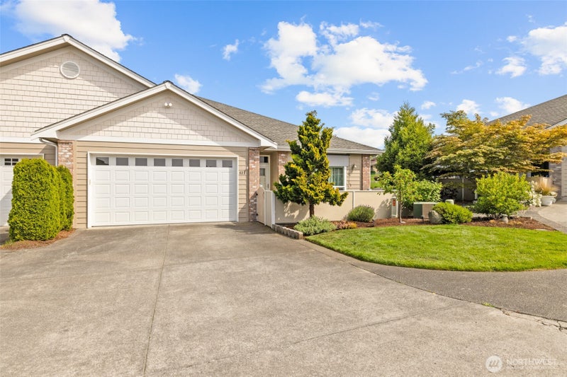 433 Big Leaf Court