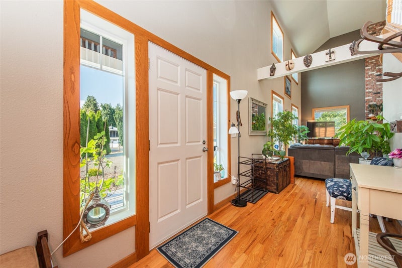 90 Meadowlark Lane