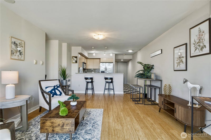 1100 106th Avenue NE 704