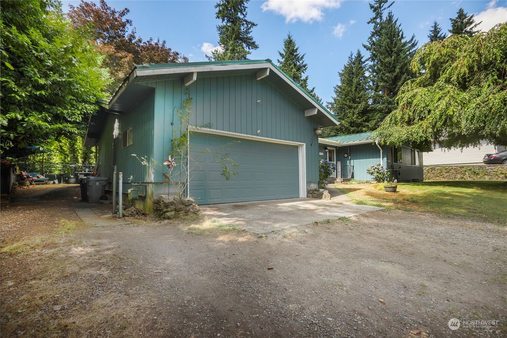 Photo of 14543 178th Avenue SE, Renton, WA 98059 (MLS # 2148235)