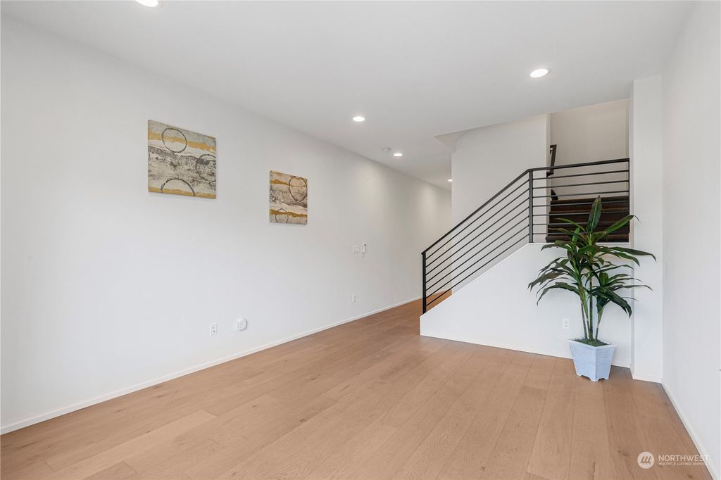 Photo of 2740 S Elmwood Place, Seattle, WA 98144 (MLS # 2056529)