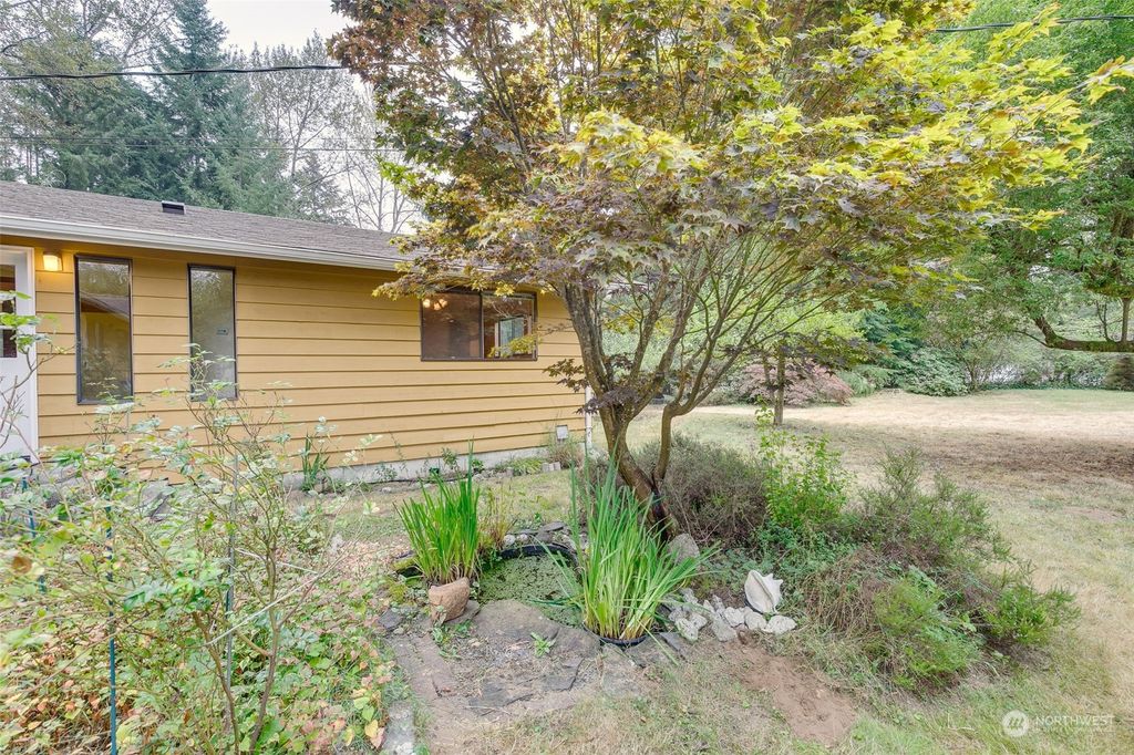 Photo of 12401 60th Street SE, Snohomish, WA 98290 (MLS # 1983924)