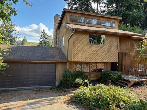 Photo of 503 Mulberry Road, Bellingham, WA 98225 (MLS # 2459808)