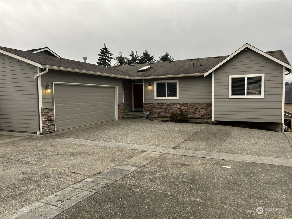 Photo of 601 115th Avenue SE, Lake Stevens, WA 98258 (MLS # 2328445)