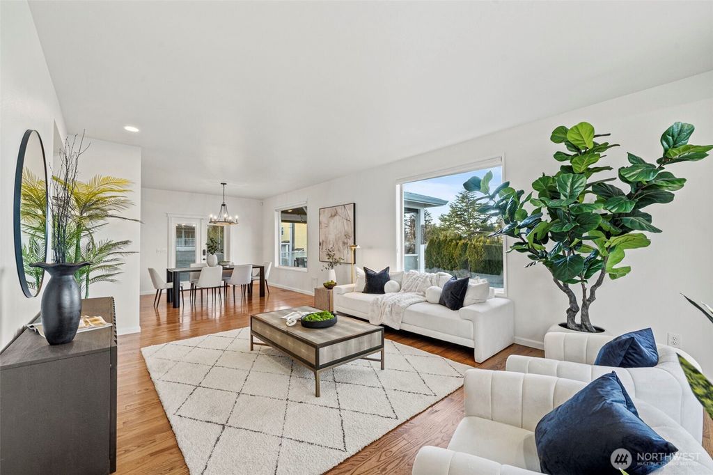 Photo of 1317 Juniper Street, Milton, WA 98354 (MLS # 2332257)