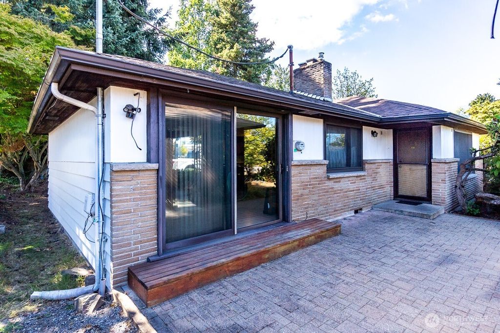 Photo of 2215 S 216th Street, Des Moines, WA 98198 (MLS # 2434610)