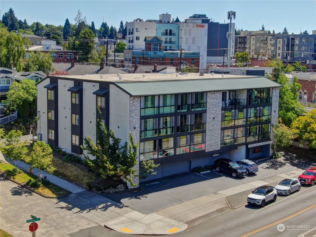 Photo of 7320 E Green Lake Drive N #303, Seattle, WA 98115 (MLS # 2268411)