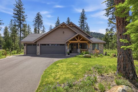Photo of 1131 Domerie Park Loop, Cle Elum, WA 98922 (MLS # 2526317)