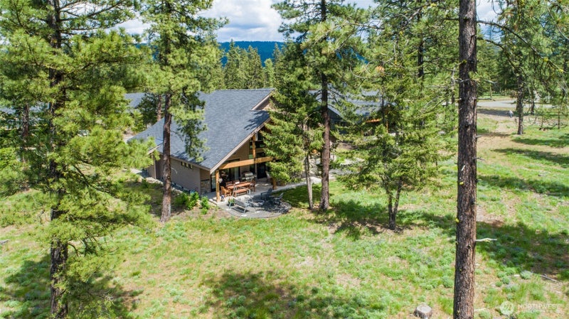 1131 Domerie Park Loop