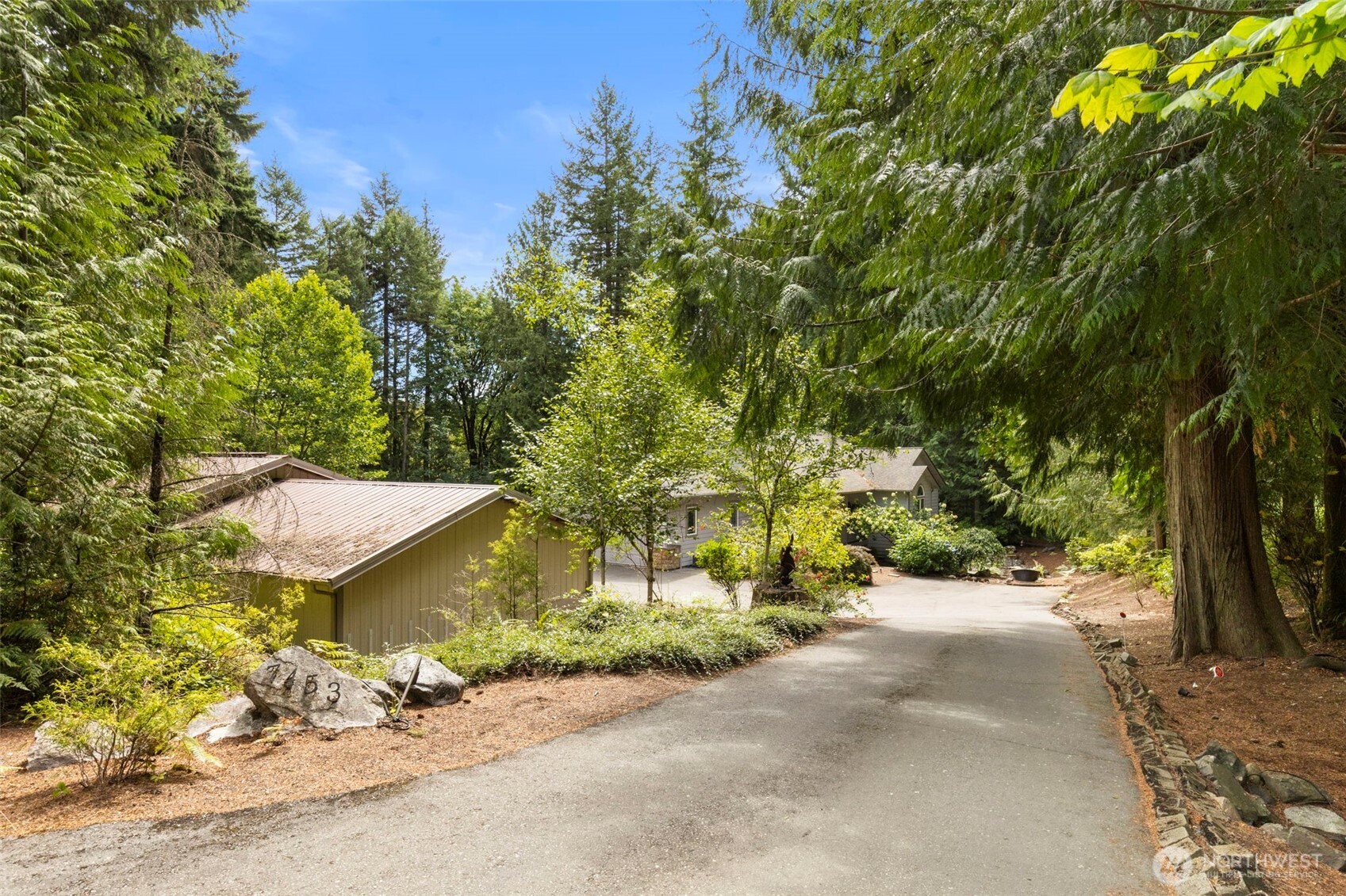 7453 Jason Lane SE