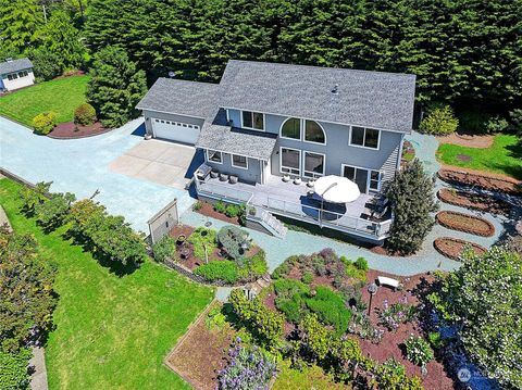 A home in Camano Island