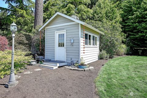 A home in Camano Island