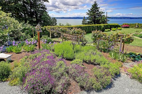 A home in Camano Island