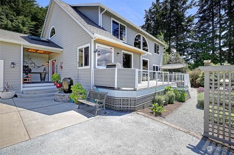 A home in Camano Island