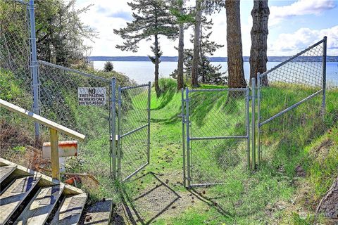 A home in Camano Island