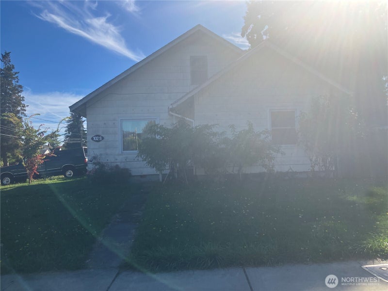 102 S 64th St