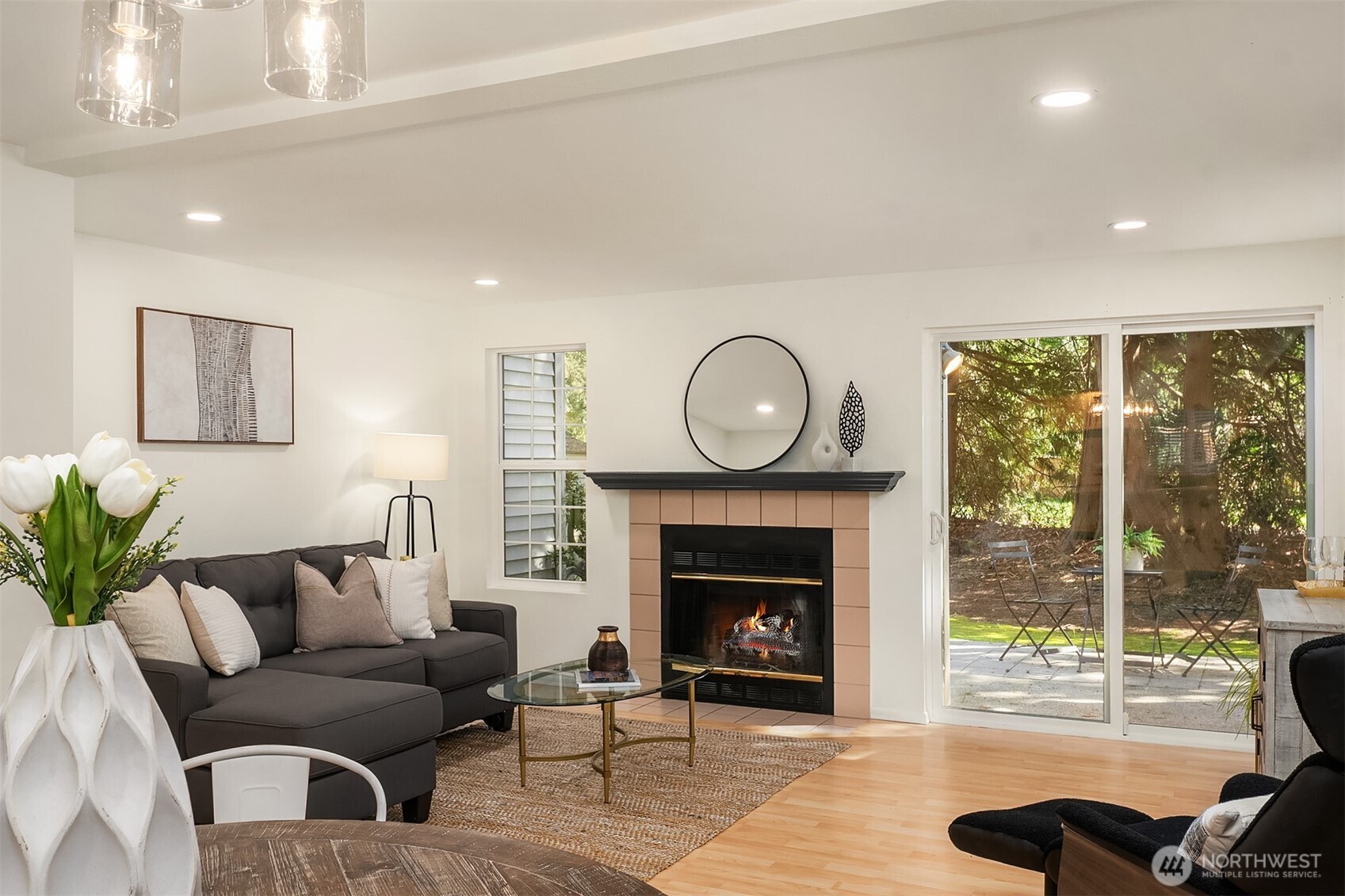 15600 116th Avenue NE O3