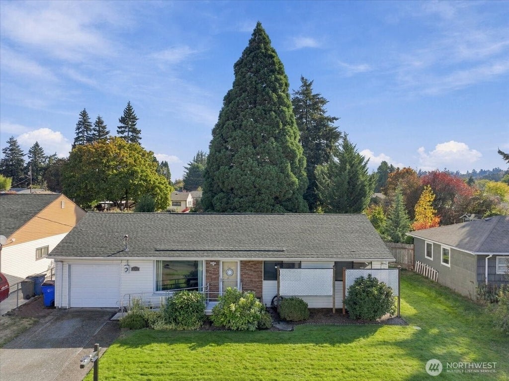 Photo of 2105 General Anderson Avenue, Vancouver, WA 98661 (MLS # 2593751)