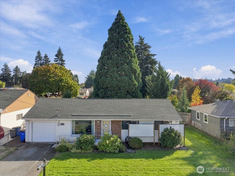2105 General Anderson Avenue