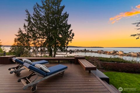 10220 NE Lafayette Avenue, Bainbridge Island, WA 98110 - MLS#: 2313668