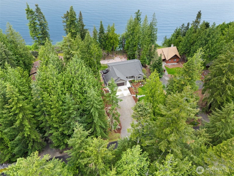 442 Buck Loop Road