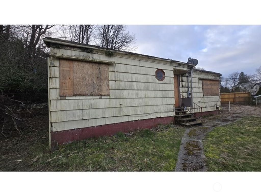 Photo of 4010 22nd Avenue SW, Seattle, WA 98106 (MLS # 2496259)