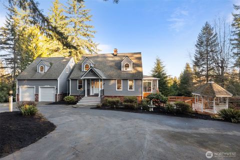 Photo of 14321 2nd Avenue NW, Marysville, WA 98271 (MLS # 2467373)