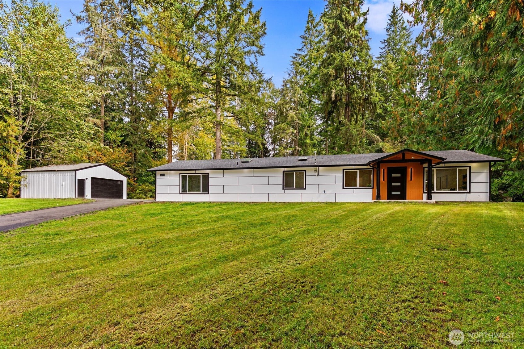 12528 Odell Road NE