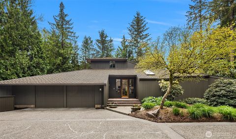 Photo of 3908 142nd Place NE, Bellevue, WA 98007 (MLS # 2523814)
