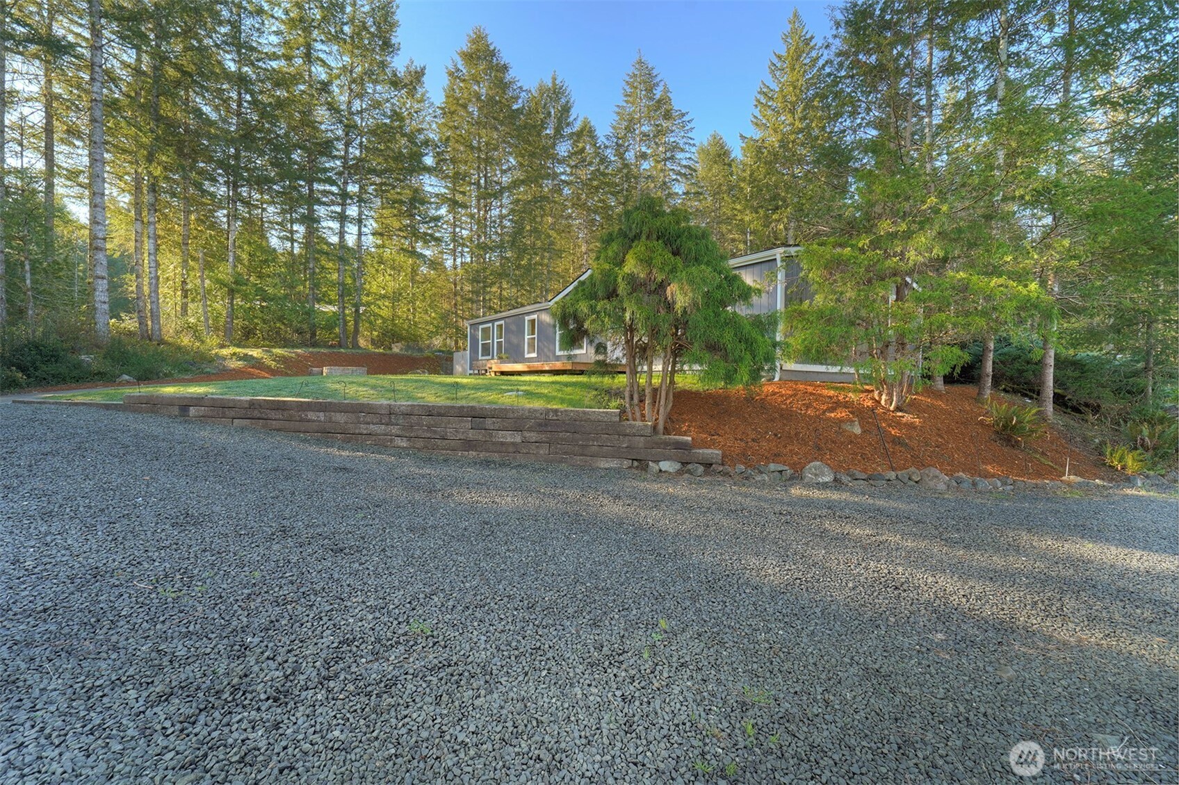 42 E Mossflower Lane