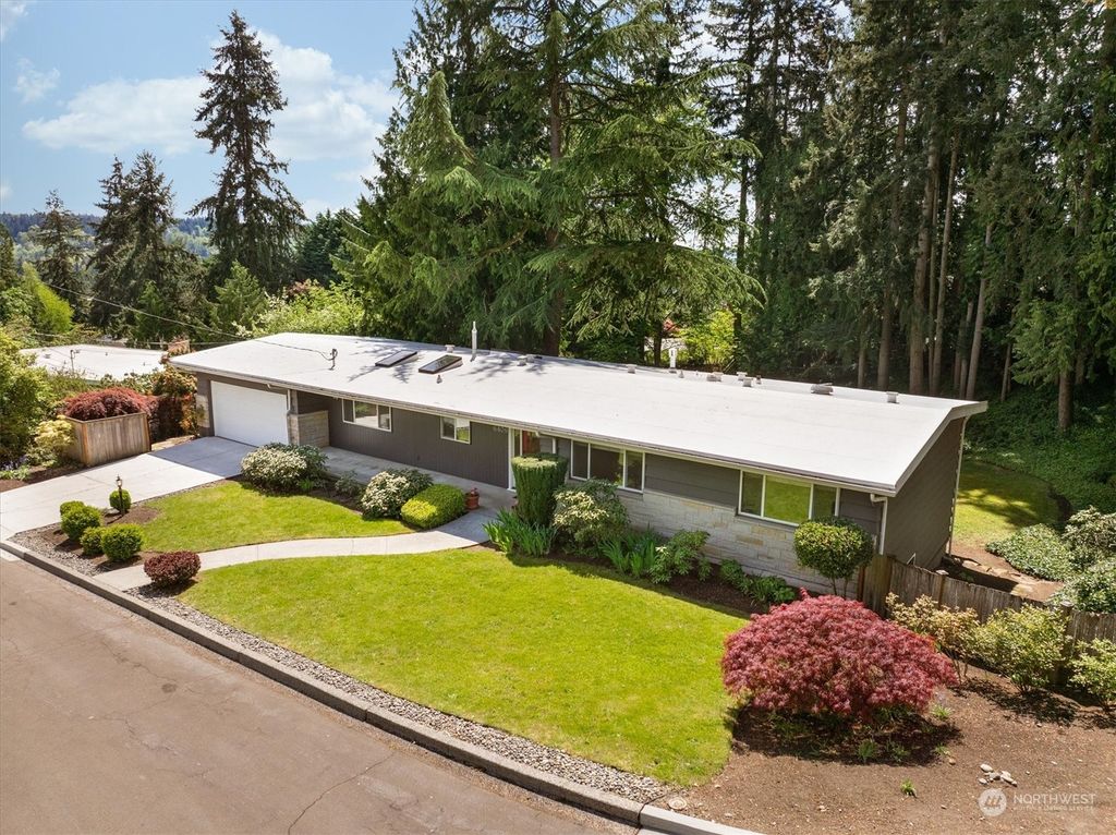 Photo of 6409 NE 183rd Street, Kenmore, WA 98028 (MLS # 2244726)