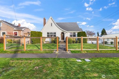 Photo of 1215 N Alder Street, Tacoma, WA 98406 (MLS # 2477013)