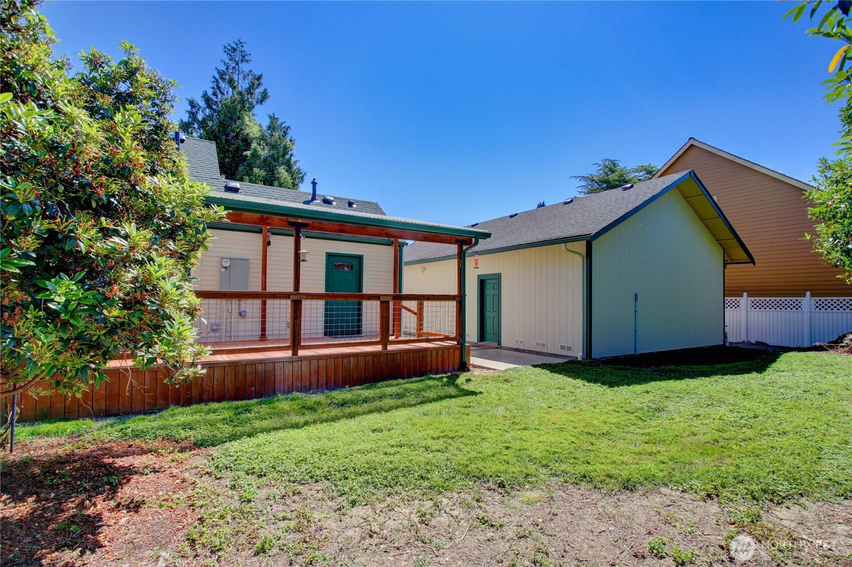 215 N 6th Street