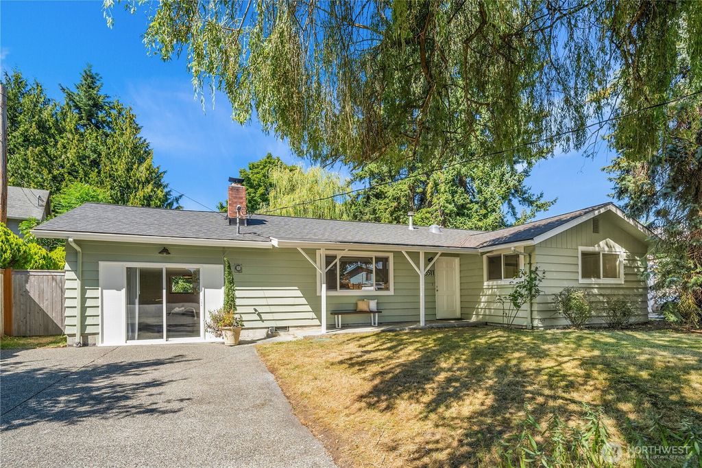 Photo of 3511 205th Place SW, Lynnwood, WA 98036 (MLS # 2419969)