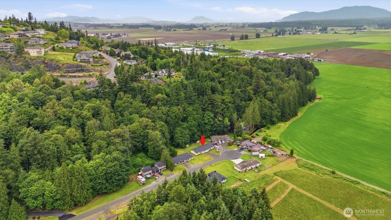11040 N Skagit Street A & B